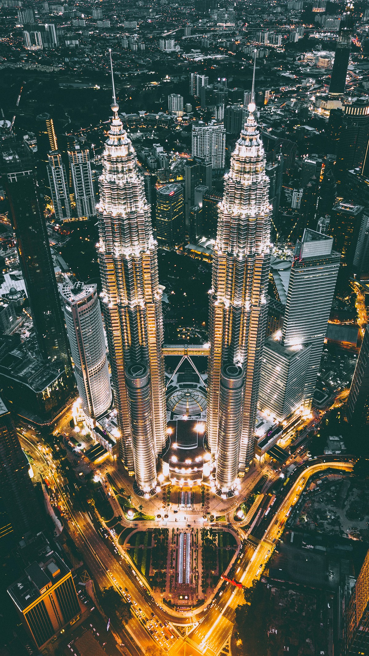 Twin Tower skyline, Kuala Lumpur, Malaysia